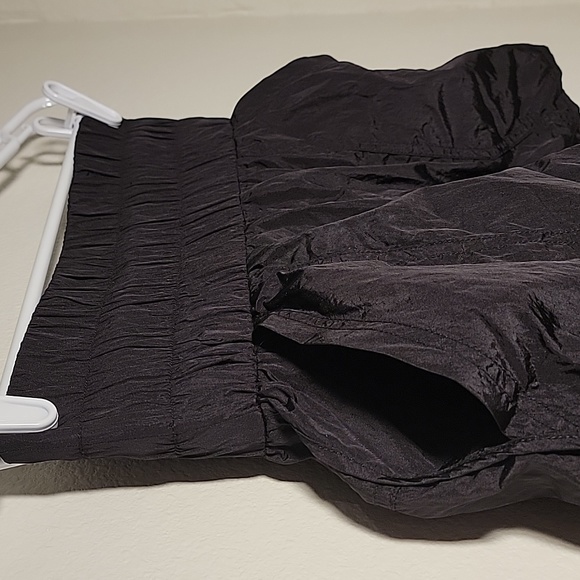 Talulah Shorts Pockets High Waisted Wide Band Athletic Sporty Casual Black M - Picture 2 of 9